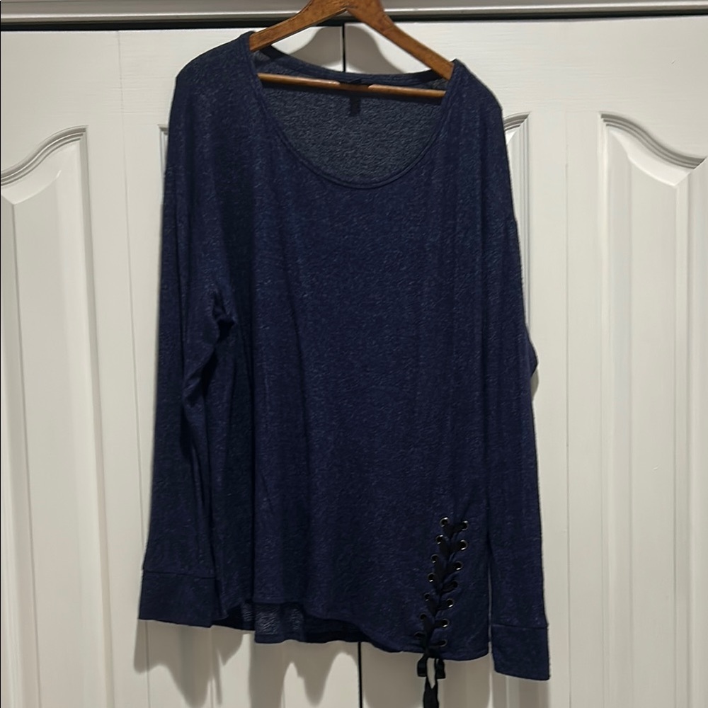 Simply Vera Vera Wang Blue Long Sleeve Tie Front Blouse